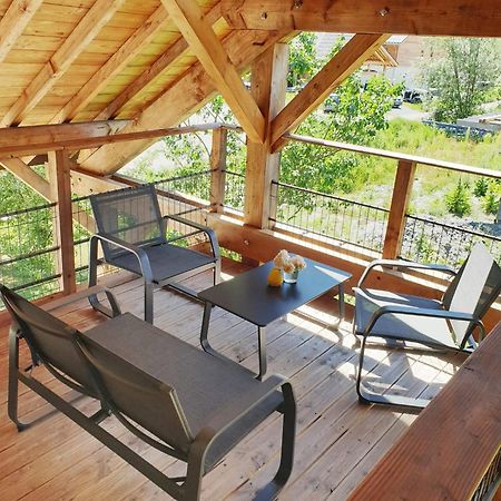 Whisperive Lodge - Le Vert Aux Bords De Rive Le Bourg-dʼOisans Exterior foto